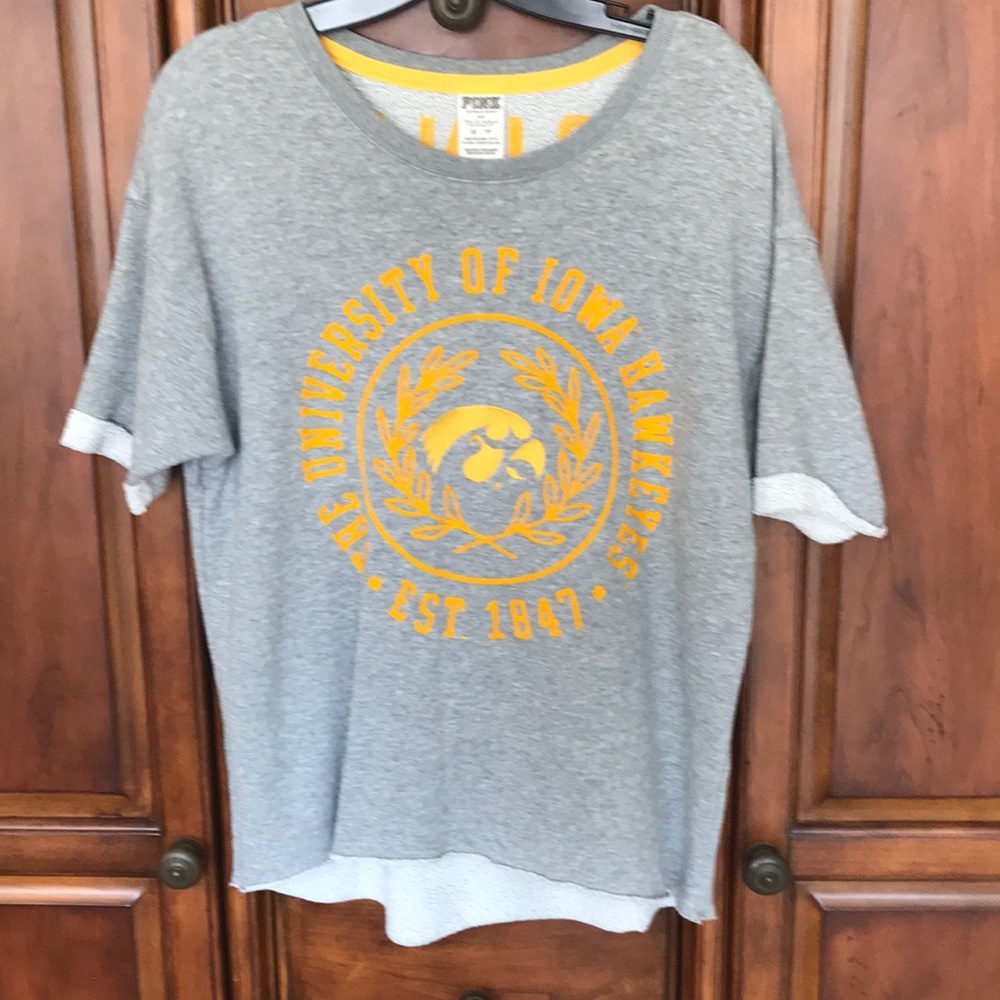 Hawkeyes PINK University of Iowa sweat shirt